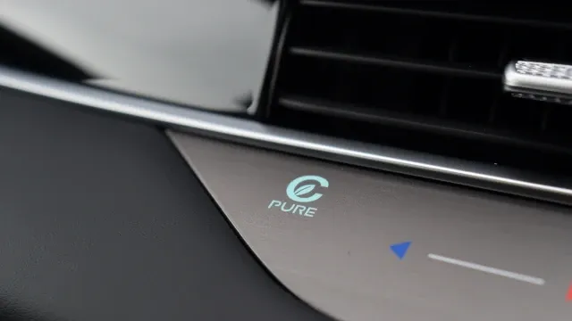 Vehicle Thumbnail 57
