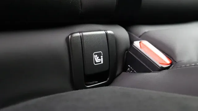 Vehicle Thumbnail 39