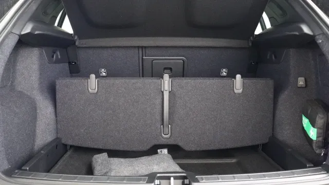 Vehicle Thumbnail 41