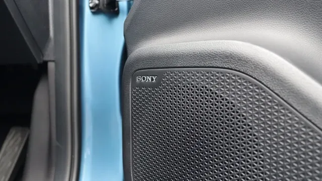 Vehicle Thumbnail 74