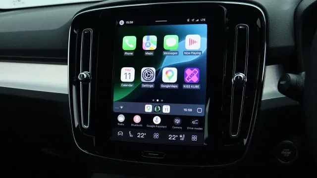 Vehicle Thumbnail 38