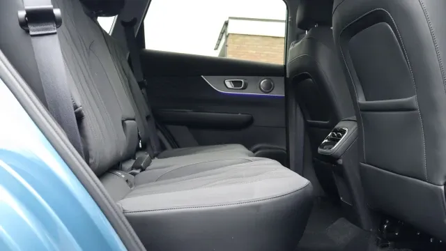 Vehicle Thumbnail 84