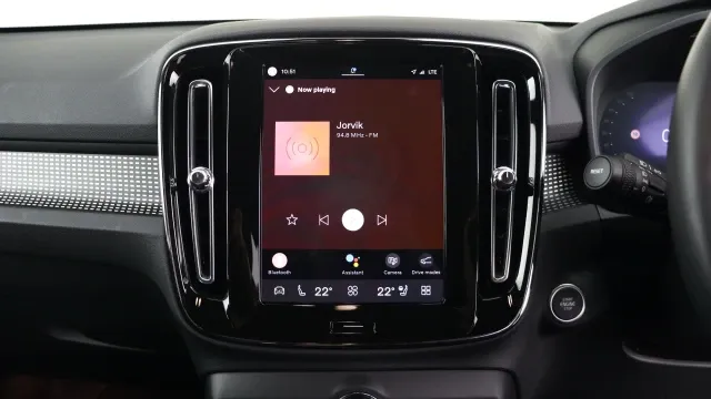Vehicle Thumbnail 50