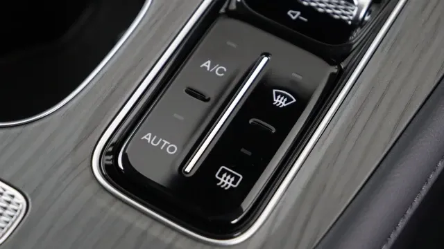 Vehicle Thumbnail 91
