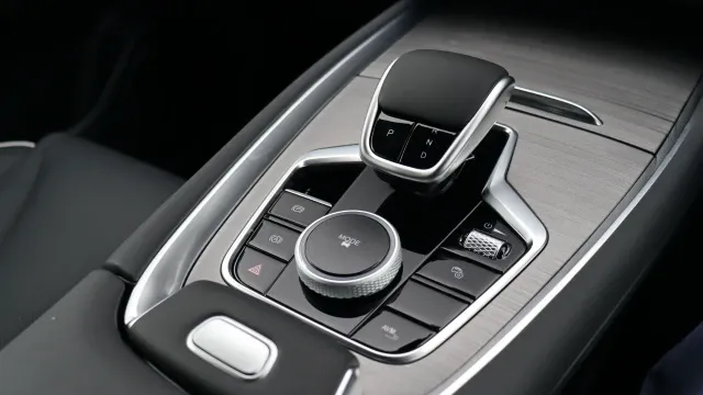 Vehicle Thumbnail 97