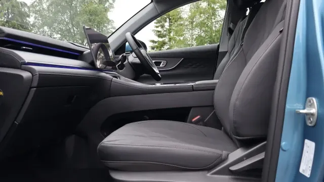 Vehicle Thumbnail 91