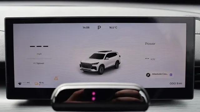 Vehicle Thumbnail 11