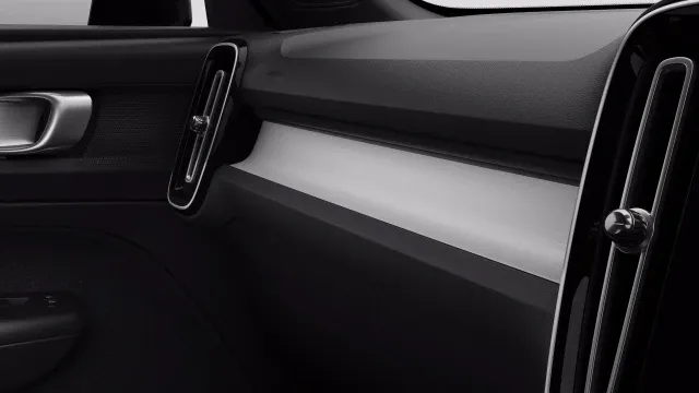 Vehicle Thumbnail 4