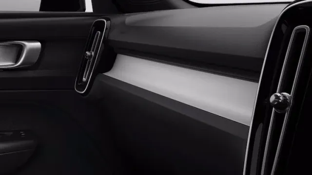 Vehicle Thumbnail 5