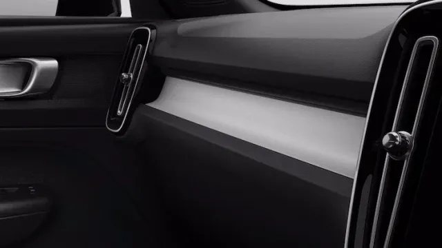Vehicle Thumbnail 4