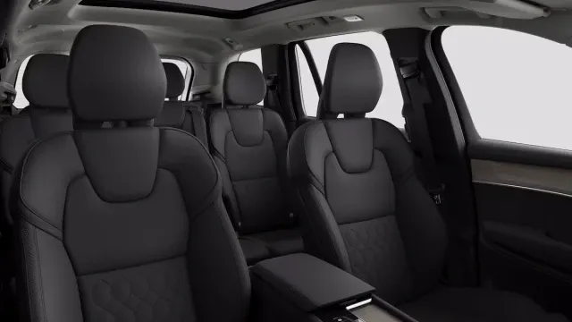 Vehicle Thumbnail 6