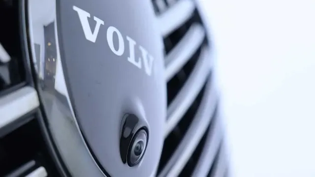 Vehicle Thumbnail 26