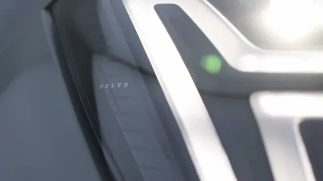 Vehicle Thumbnail 30