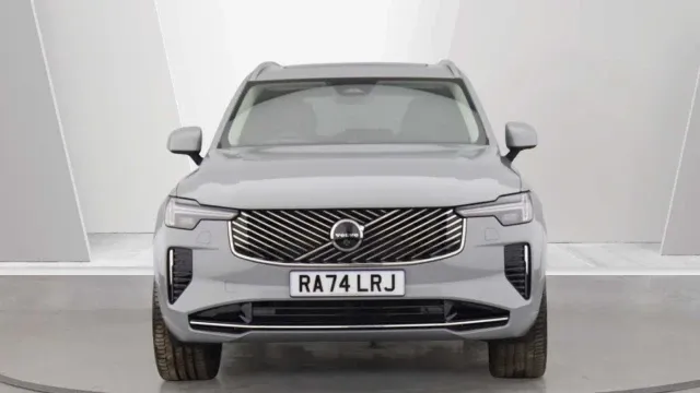 Vehicle Thumbnail 46