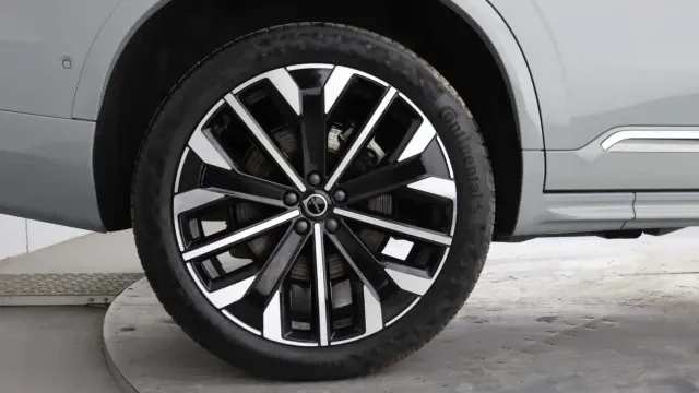 Vehicle Thumbnail 47