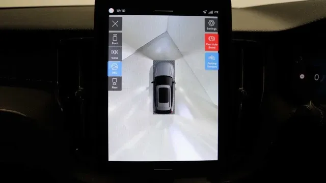 Vehicle Thumbnail 9