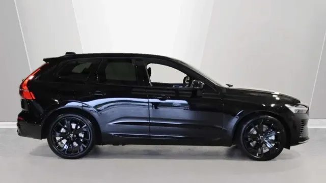 Vehicle Thumbnail 23