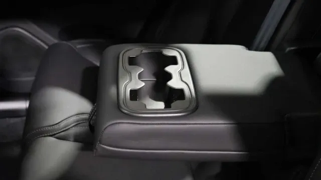 Vehicle Thumbnail 26
