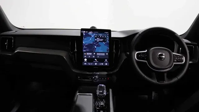 Vehicle Thumbnail 34