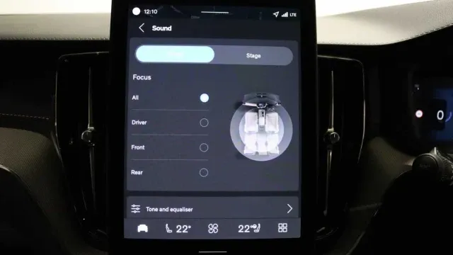 Vehicle Thumbnail 40