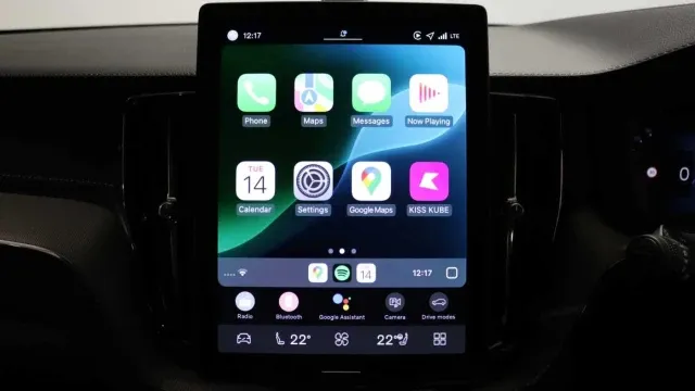Vehicle Thumbnail 44