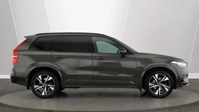 Vehicle Thumbnail 4