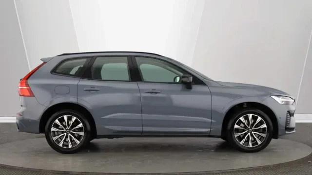Vehicle Thumbnail 4
