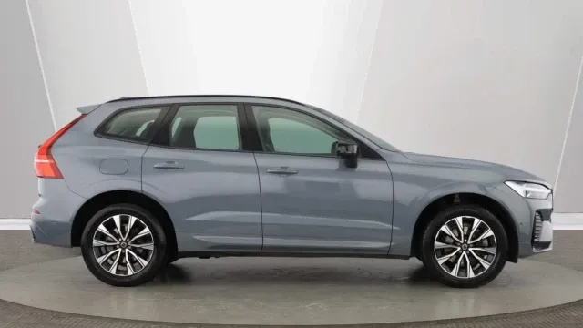 Vehicle Thumbnail 4