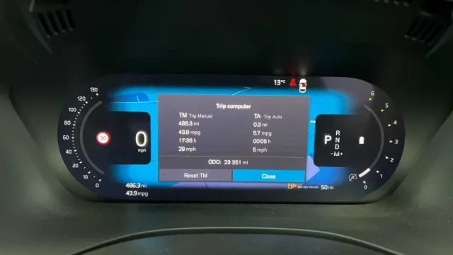 Vehicle Thumbnail 11
