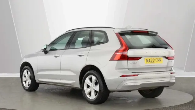 Vehicle Thumbnail 5