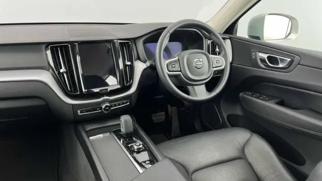 Vehicle Thumbnail 10