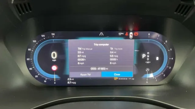Vehicle Thumbnail 11