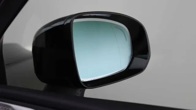 Vehicle Thumbnail 49