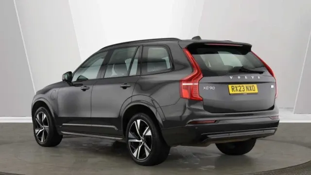 Vehicle Thumbnail 5