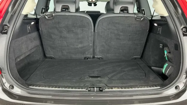 Vehicle Thumbnail 7