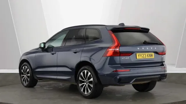 Vehicle Thumbnail 5