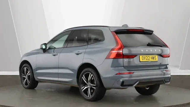 Vehicle Thumbnail 5