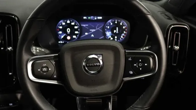 Vehicle Thumbnail 2