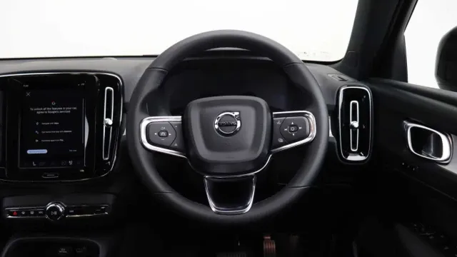 Vehicle Thumbnail 2