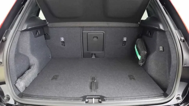 Vehicle Thumbnail 5