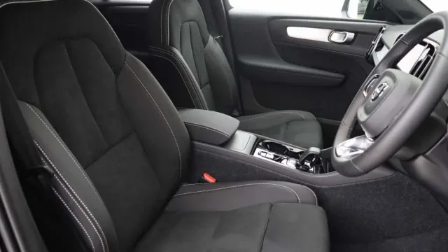 Vehicle Thumbnail 18