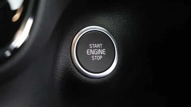 Vehicle Thumbnail 38