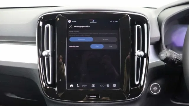 Vehicle Thumbnail 42
