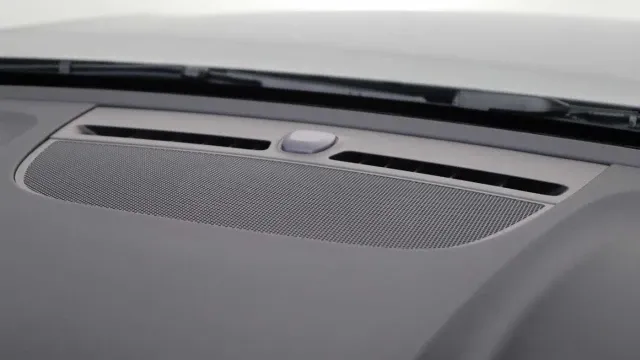 Vehicle Thumbnail 44