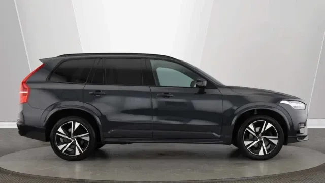 Vehicle Thumbnail 4
