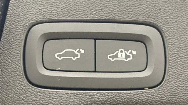 Vehicle Thumbnail 11