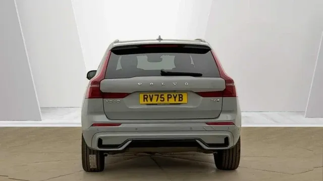 Vehicle Thumbnail 34