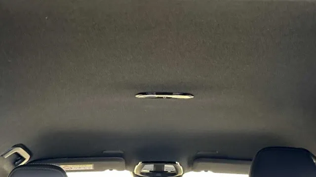 Vehicle Thumbnail 17