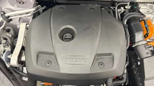 Vehicle Thumbnail 7