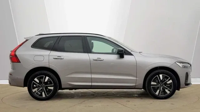 Vehicle Thumbnail 12